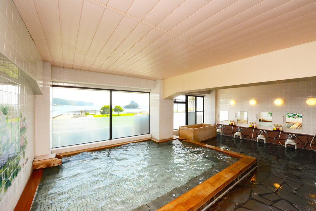 Shimoda Ocean Park Hotel Экстерьер фото